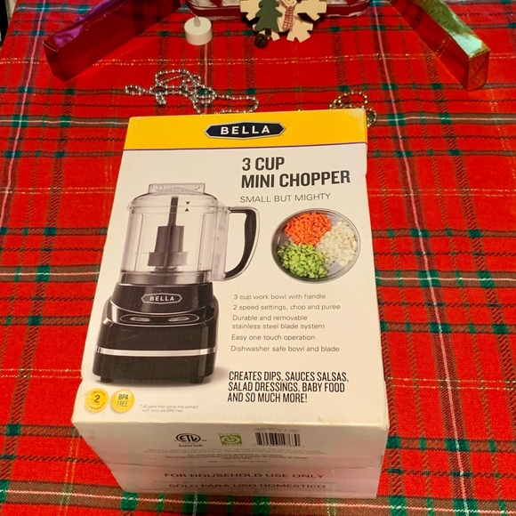 NEW in box 3 Cup BELLA Mini Chopper - Picture 1 of 1